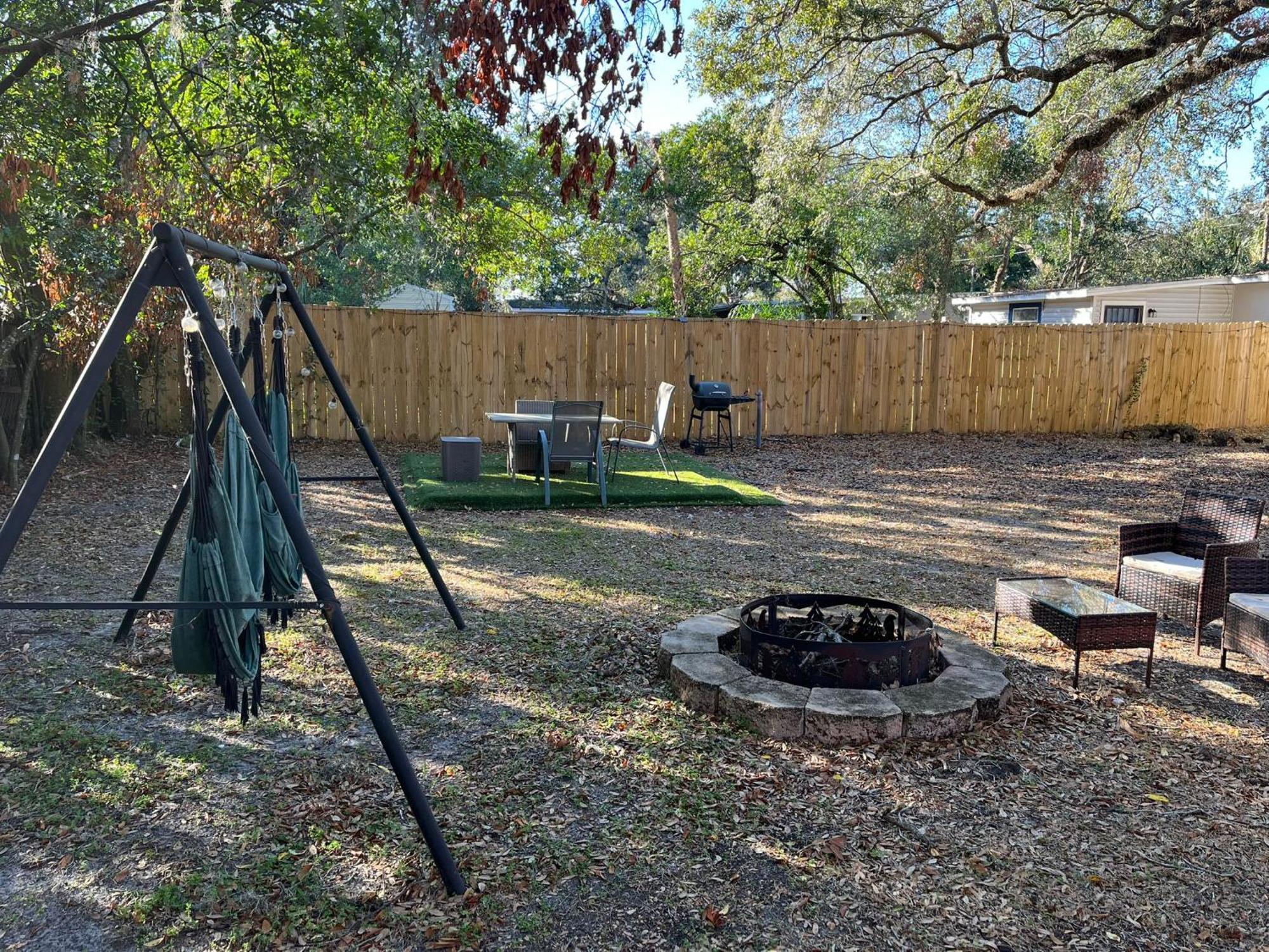 Cozy Home In Tampa Near Ybor & Busch Gardens Екстер'єр фото